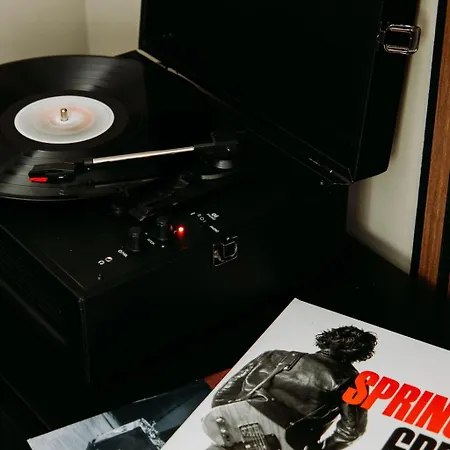 بيت للعطل Boshuisje Zunne